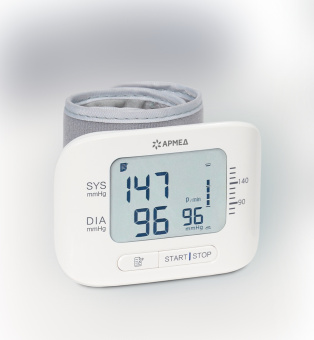 Тонометр на запястье Армед YE8300N