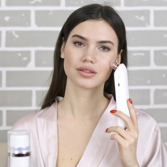 Аппарат для вакуумной чистки кожи лица Vacu Silky Skin Gezatone